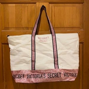 Canvas Victoria’s Secret weekender bag